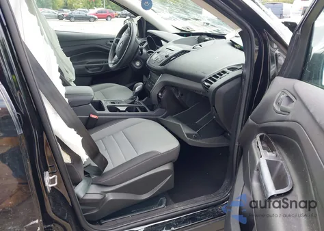 2017 Ford Escape S from USA, damaged, VIN 1FMCU0F79HUA35643